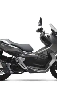 موتور agv -adv150 کویر