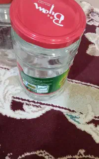 شیشه ی ترشی فروشی
