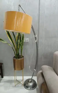 آباژور ایستاده چراغ