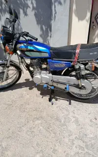 رهرو ۱۲۵ اگزایتر