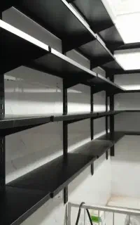 قفسه تمام مشکی