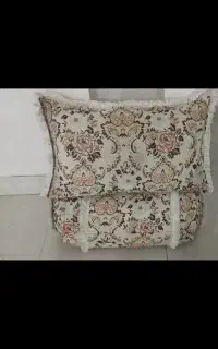 12تا بالشت و پشتی