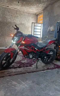 بنلی ۱۵۰ نیوفیس