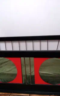 تخت چوبی
