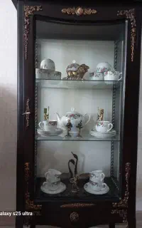 ویترین چوبی