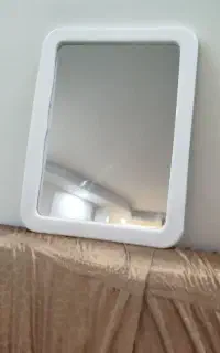 کنج حمام با آینه