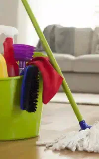 به ۵ نفر نظافتچی عالی نیازمندیم