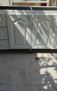 کابینت یا زیرباری