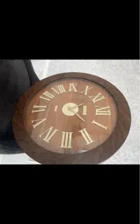 ساعت دیواری