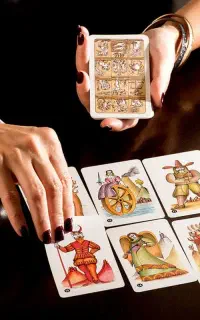 فال‌ تاروت،استخاره،سرکتاب،دعانویسی،تعبیر خواب طالع