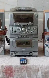 رادیو اپرا مدل OP 699 VCD GR