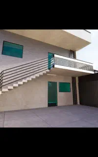 استاد  بنا هستم