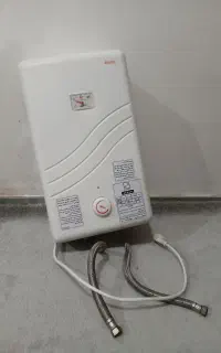 آبگرمکن برقی و ترازو ۴۰۰ کیلویی