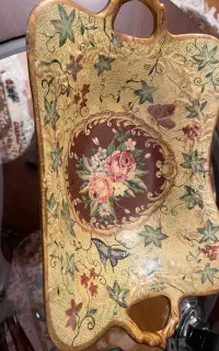 ظرف پایه دار پذیرایی