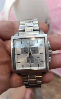 ساعت GF