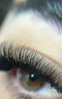 خدمات اقتصادی اکستنشن مژه داعم وموقت و لیفت ابرو