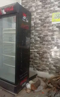 یخچال تک درب