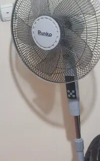 پنکه ایستاده