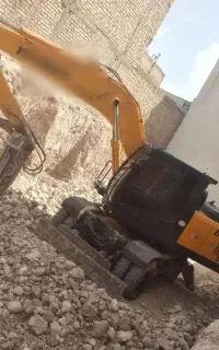 بیل لاستیکی هیوندا  ۲۰۰ مدل ۲۰۱۰