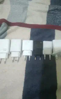 کله شارجر فروشی بامیکروفن و دهنه ضبط ماشین فوری