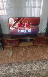 تلوزیون ال جی ۴۲ اینچ