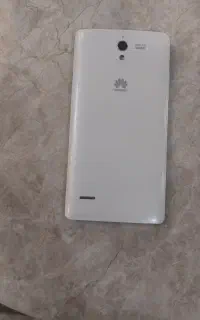 گوشی هواوی G700 در حد نو بدون خط وخش همراه قاب چرم