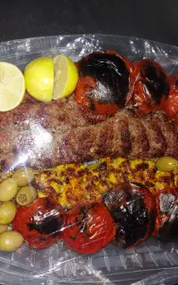 ب یک نیروی خدماتی آقا جهت کار در طباخی