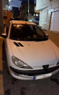 پژو 206 sd صندوقدار کم کارکرد