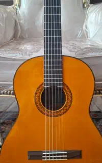 گیتار یاماها c70