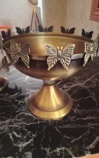 آجیل خوری وشیرینی خوری در حد نو