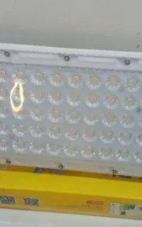 پرژکتور ۵۰وات پارس کیمیا کیفیت عالی گارانتی ۱ساله