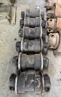 رولیک بیل 300 کوماتسو