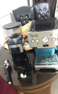 دستگاه قهوه و آسیاب قهوه نوا