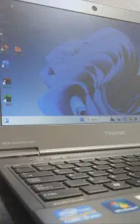Toshiba با وزن باور نکردنی کمتر از یک کیلوگرم