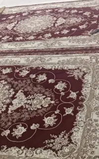 فروش فوری ۲عددقالی ۶متری ویک عدد قالی ۱۲متری