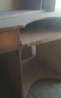 میز کامپیوتر