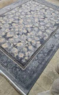 فقط بیا ببین با دست پر برو/فرش خدادادی