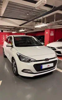 هیوندای i20