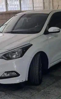 هیوندای i20 مدل ۱۳۹۶  سفید  بی‌رنگ ۵۲ هزار