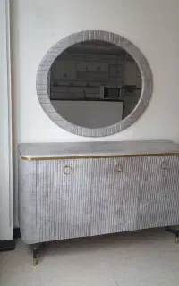 آینه و کنسول