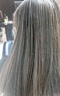 ارائه کلیه خدمات زیبایی آرایشگاهی