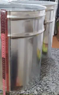 سطل فلزی و محکم