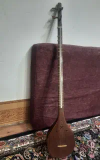 سه تار وسط دسته استخوانی مهر استاد عظیمی