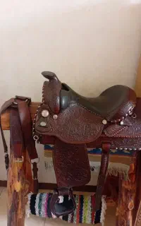 زین اسب کلکسیونی لاکچری نقره کوب شده