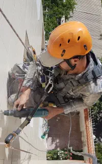 خدمات کار در ارتفاع