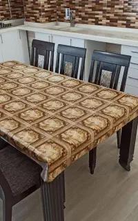 میز نهار خوری 6نفره و گلدان و بوفه