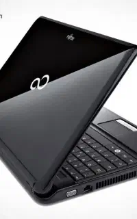 لپ‌تاپ Fujitsu ساخت آلمان