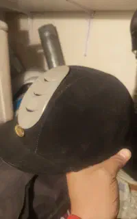 کلاه اسب سواری