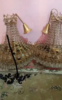 لوستر قدیمی با روکش آب طلا