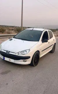 206 تیپ 3